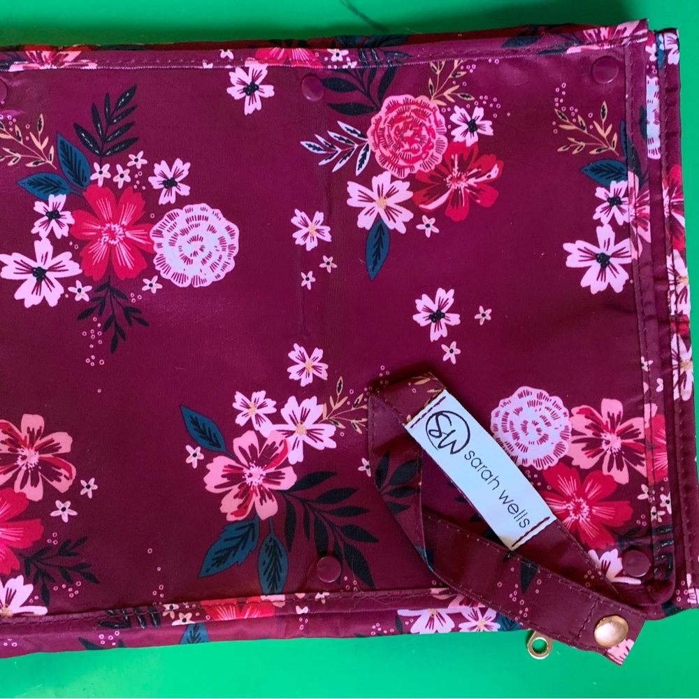 Sarah Wells Pumparoo storage bag